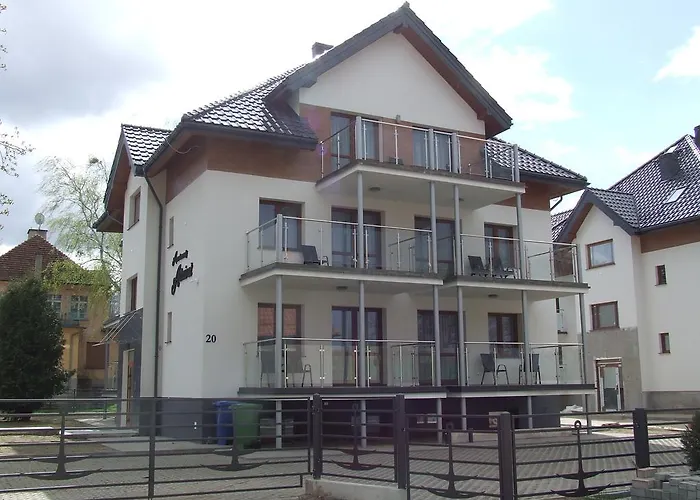 Admiral Apartment 3*